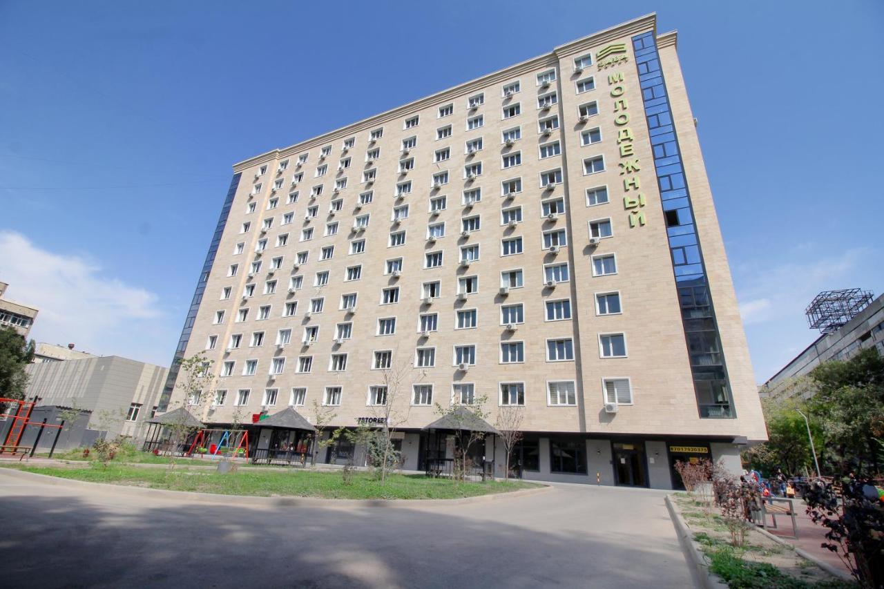 Апартаменты С Двумя Спальнями На Арбате! Almaty Exterior foto